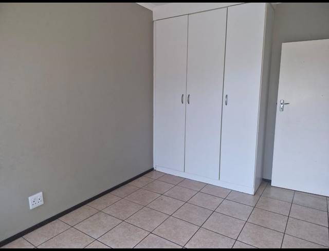 2 BEDROOM APARTMENT FOR SALE IN SONNEVELD